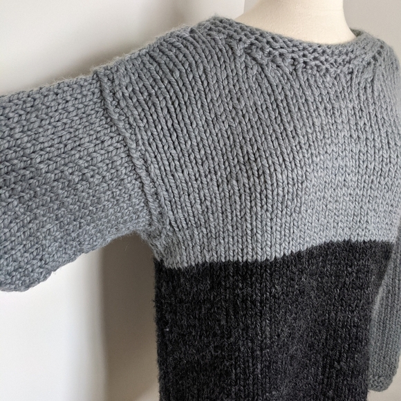 HANDKNIT Big Chunky Grey & Black Tunic Sweater L / XL - Picture 9 of 10